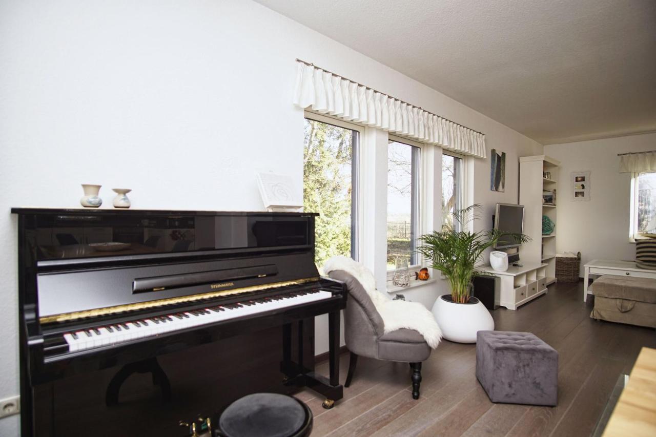 Komfortables Haus Mit Kamin, Sauna, Garten, Terrasse - Ferienhaus Sternschnuppe Wiek auf Ruegen Exterior photo