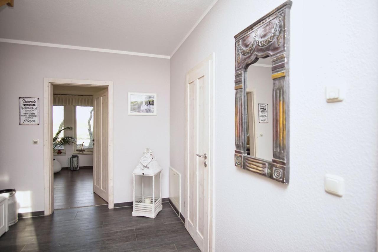 Komfortables Haus Mit Kamin, Sauna, Garten, Terrasse - Ferienhaus Sternschnuppe Wiek auf Ruegen Exterior photo